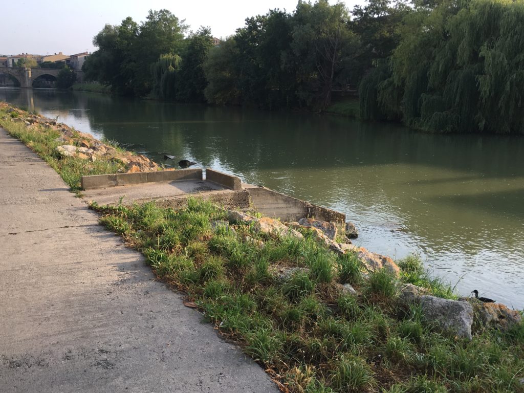 Ponton pêche handicap centre ville de Limoux